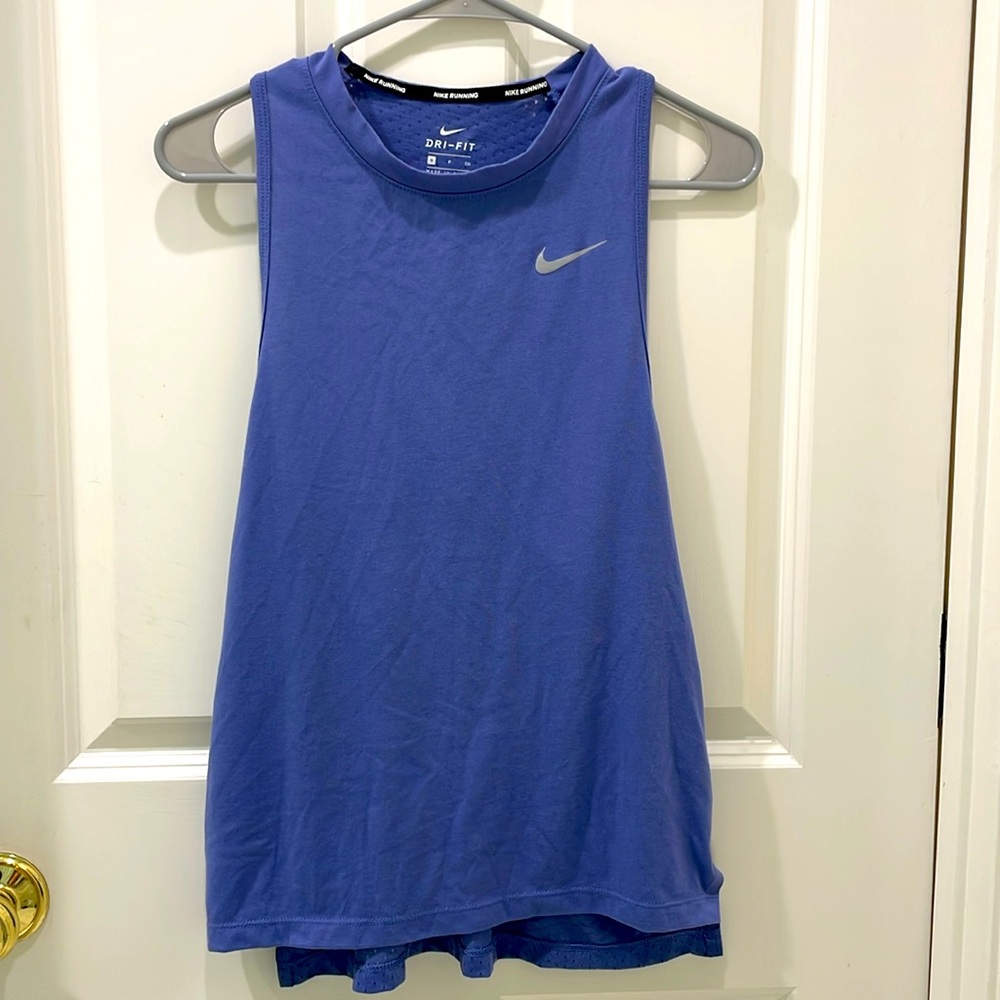 Nike Running Tank in Lavender Size Small